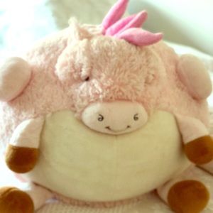 Squishable giant unicorn 🦄 pillow